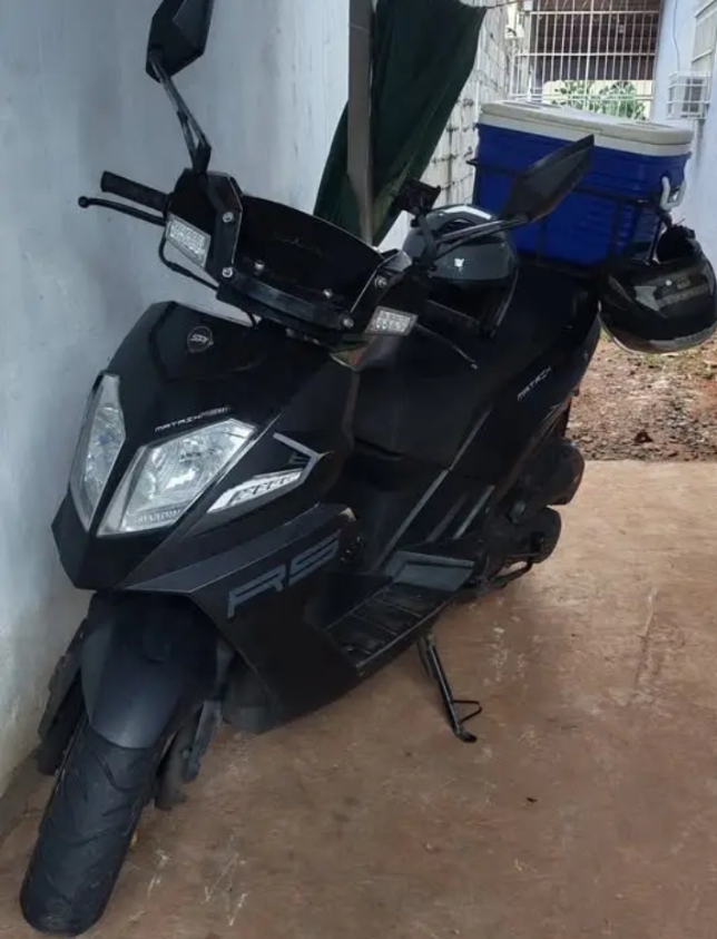 Moto SPI MATRIX RS 150